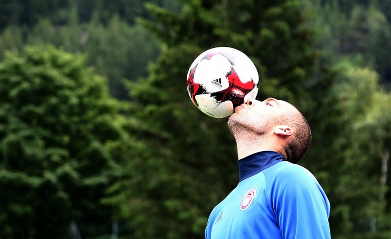 Γουστάρει Θρύλο ο Κασάμι και το δείχνει (photo)