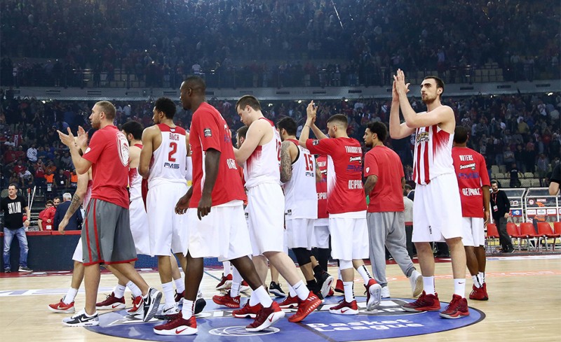 Πρωτάθλημα θα πάρω εγώ, ξανά θα τρελαθώ...