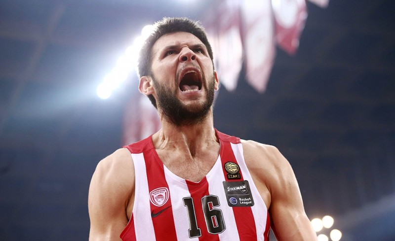 Αποδίδει καλύτερα με την πλάτη στον τοίχο!