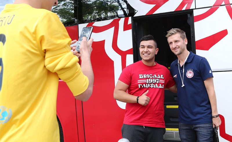 Περίμεναν τον Θρύλο στο Μόναχο! (photos)