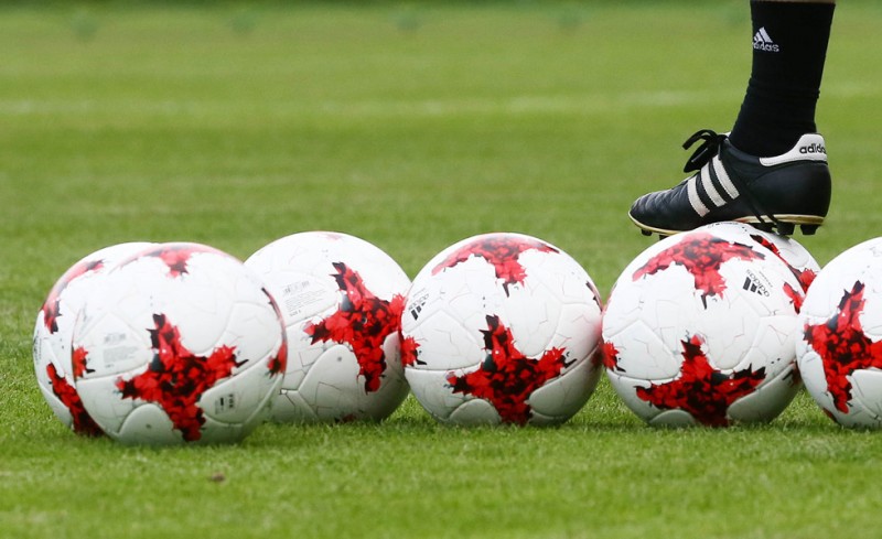 Με τις μπάλες του Μουντιάλ