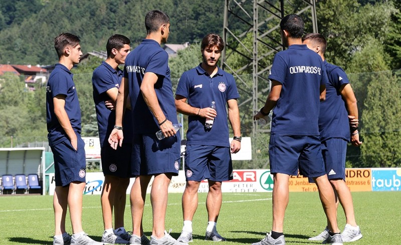 Επιβλητικό το πούλμαν! (photo)