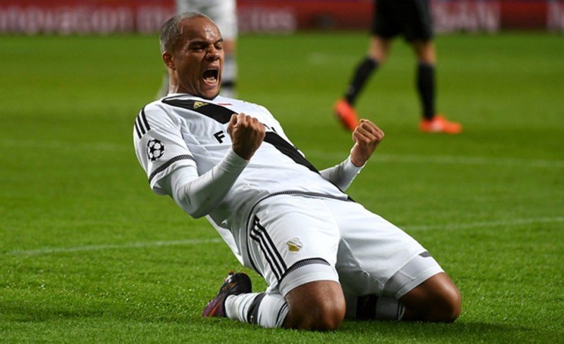 Σύντομα... τελειώνει του Οφόε!