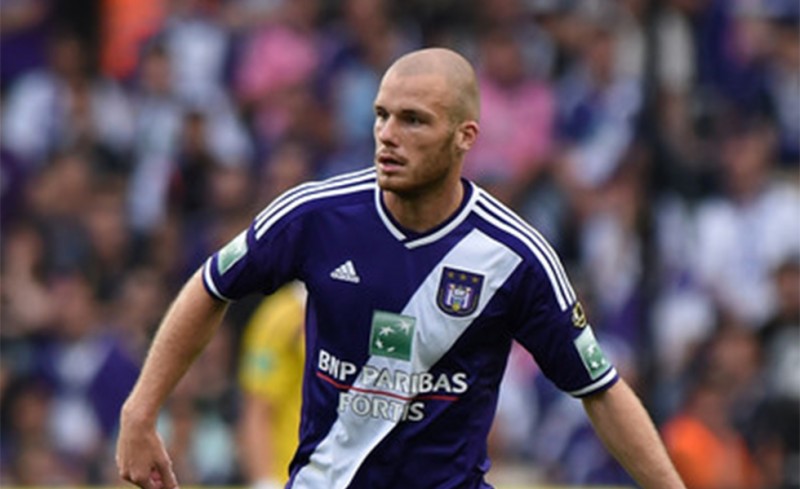 Στο στόχαστρο και ο Νούιτινκ