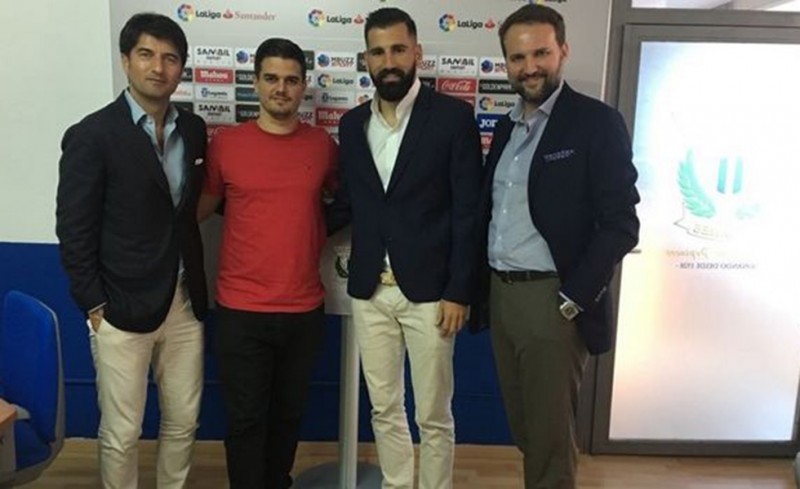 Οριστικό, συνεχίζει στη Λεγκανές ο Σιόβας