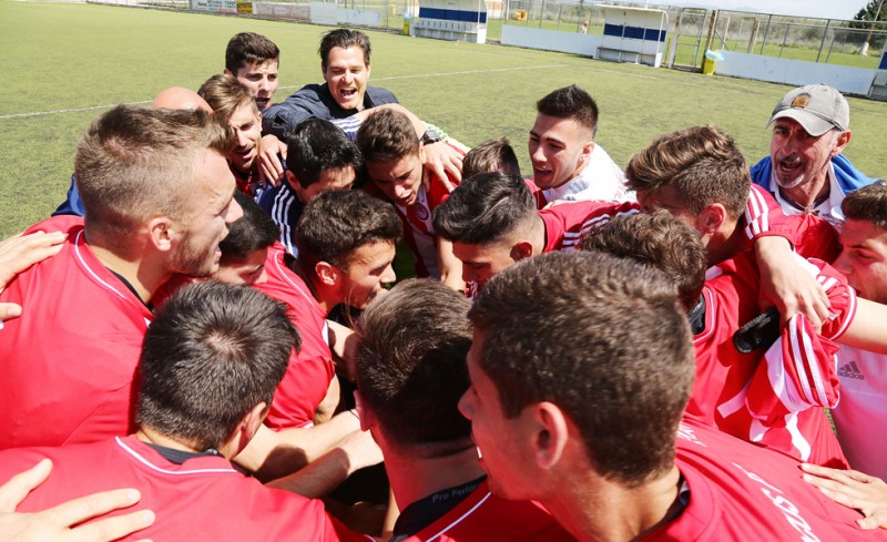 Στη Ρόδο Καραταΐδης, Νάνος