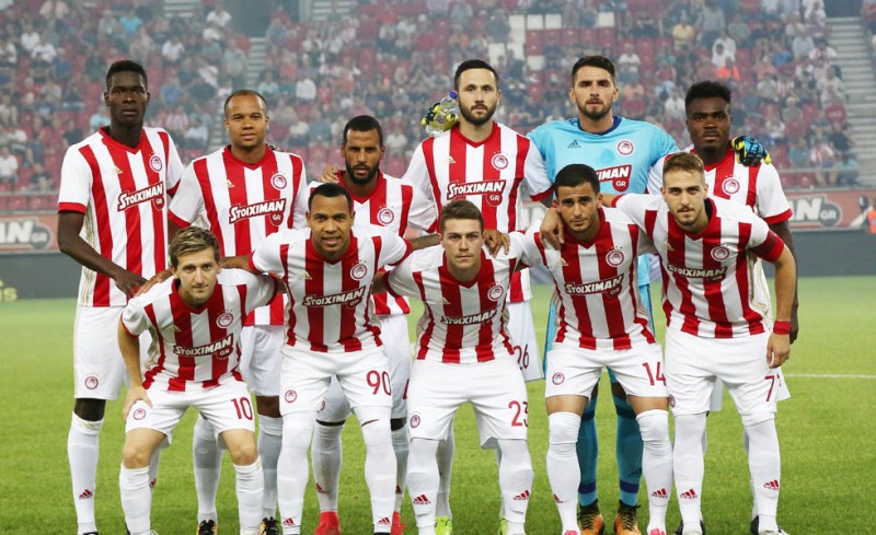 Τα... αποκαλυπτήρια της ερυθρόλευκης (photo)