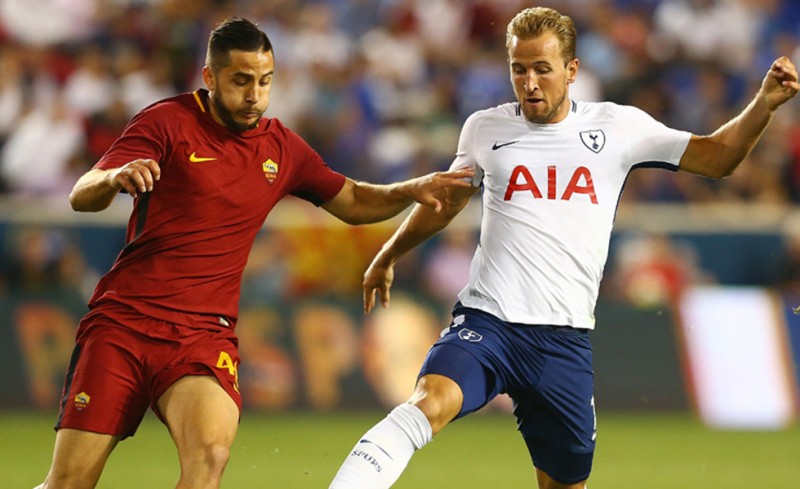 Χτύπησε στον ώμο ο Μανωλάς