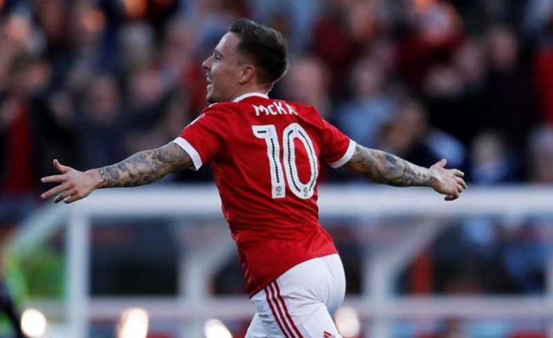 Με το δεξί η Νότιγχαμ στην εποχή Μαρινάκη! (video)