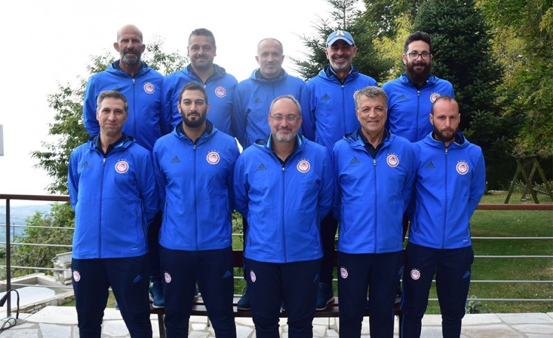 Δουλειά υψηλού επιπέδου στην Ακαδημία