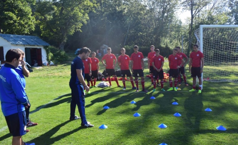 Διπλή προπόνηση για τους μικρούς