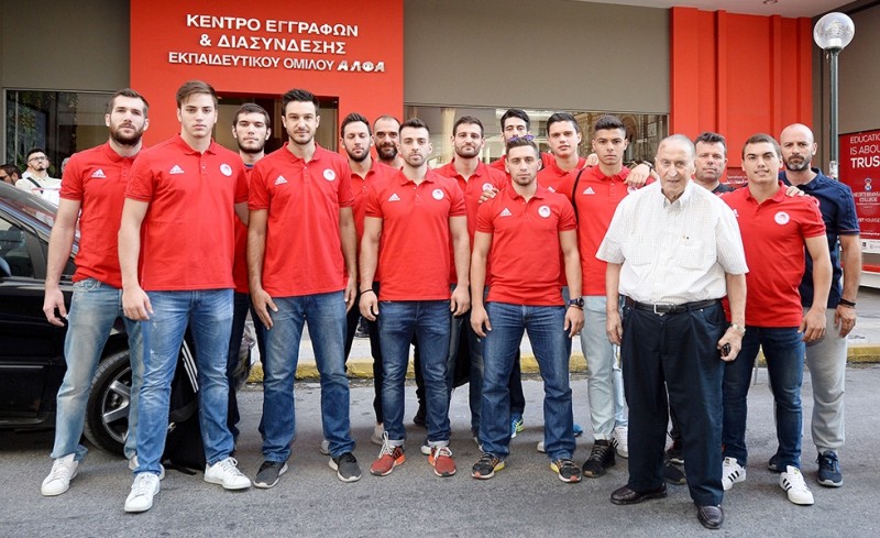 Η γιορτή του Θρύλου στο χάντμπολ