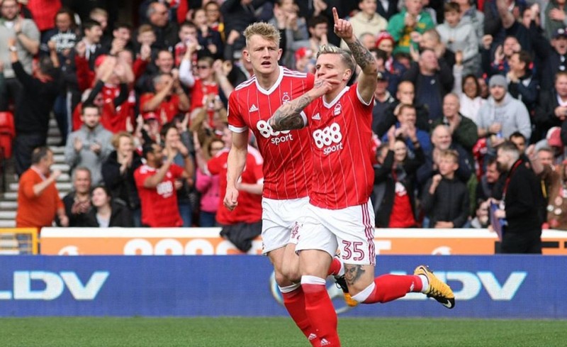 Νίκη για Νότιγχαμ