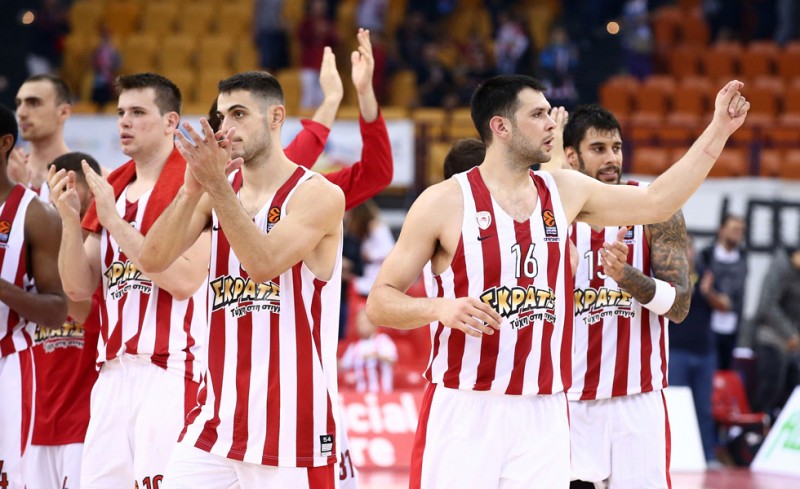 Πολύ σκληρός για να λυγίσει...