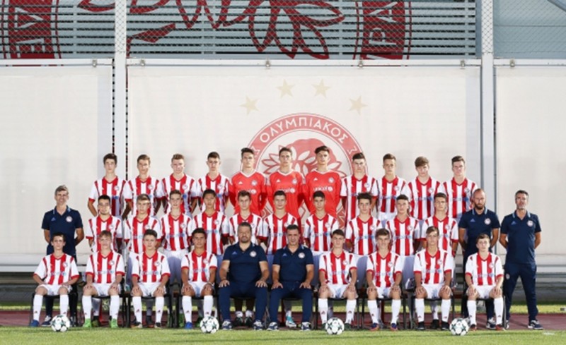 Τριάρα στην πρεμιέρα