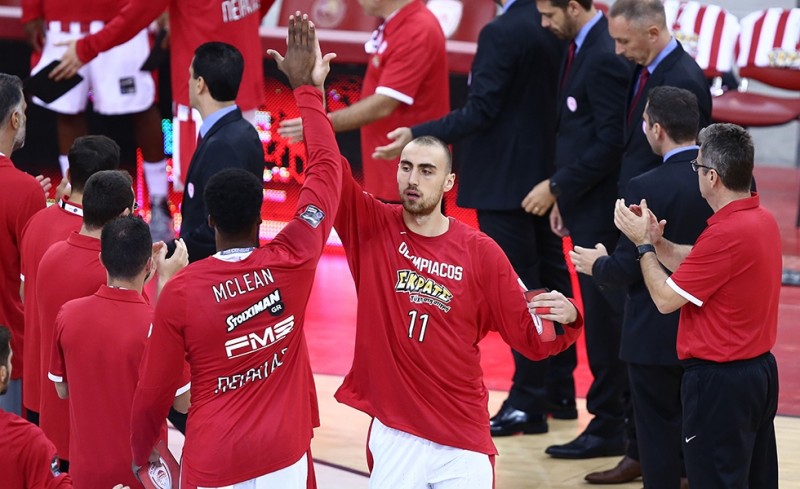 Η απάντηση στο κουίζ: Μιλουτίνοφ!