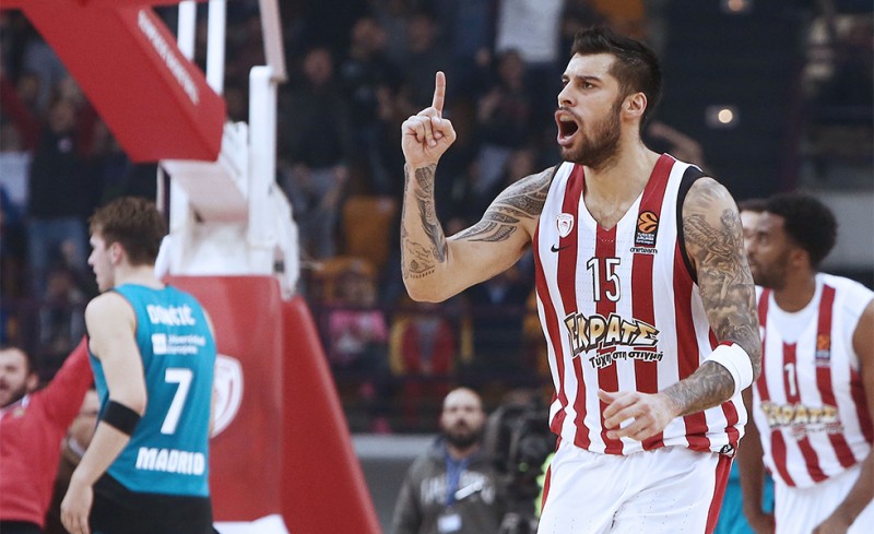 Η ηγετική εμφάνιση του Πρίντεζη (video)