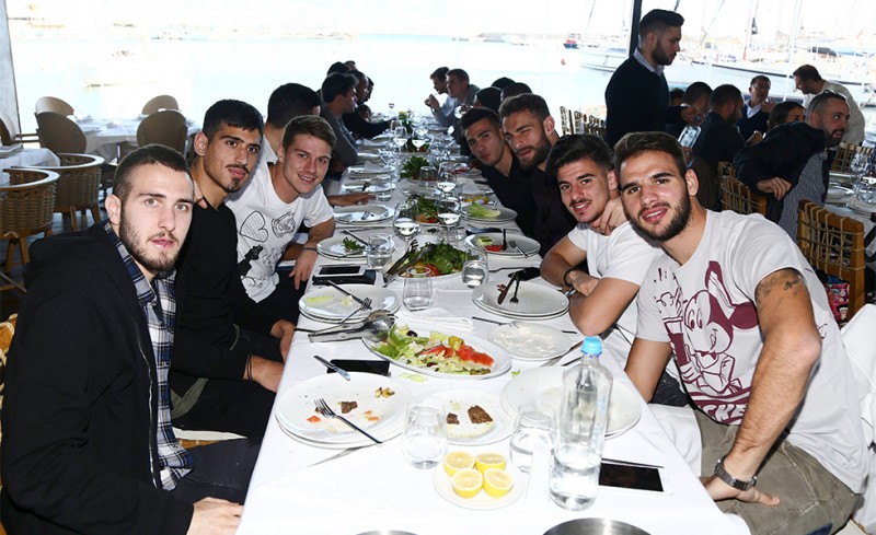 Γευμάτισαν οικογενειακά οι πρωταθλητές (photos)