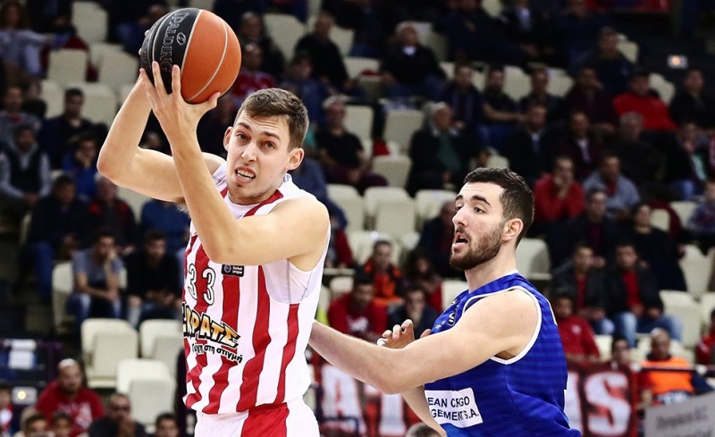 Χριστούγεννα στο παρκέ