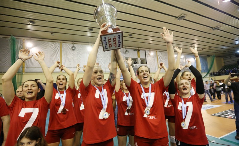 Αμέτρητες οι κούπες! (photo)