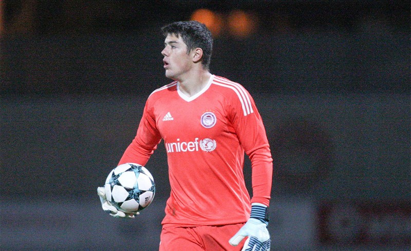 Κλήσεις για τρεις!