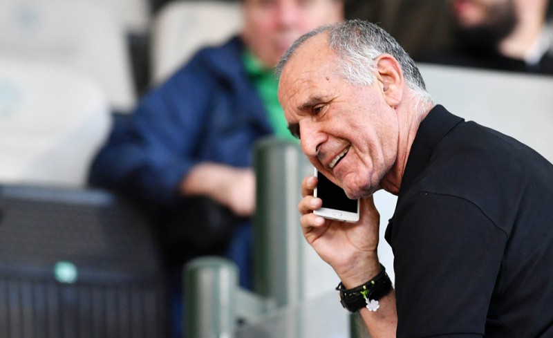 Ξεχνάει ο άνθρωπος, πού είναι το... κακό;