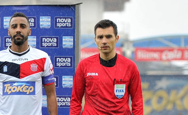 Καλύτερα Γιαννάκης Παπαδόπουλος, παρά... Κωσταράς!