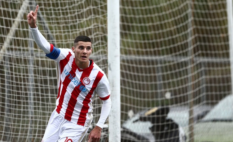 Νίκησαν Λαμία και διαιτητές!