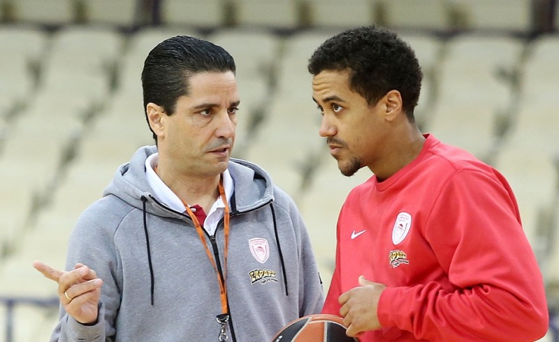 Εκτός ο Ρόμπερτς, δύσκολα και με Μπασκόνια