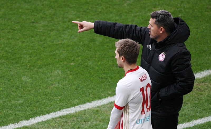 Τα... τετ α τετ του Γκαρθία στο Ρέντη