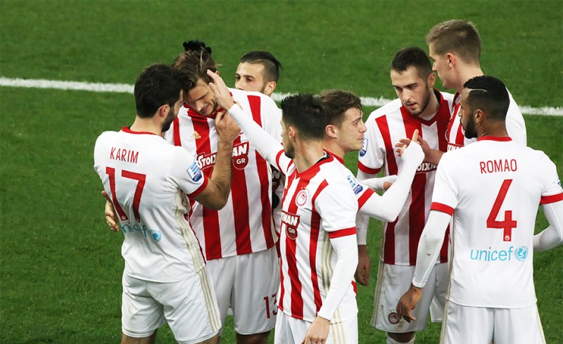 Εμείς τη δουλειά μας...