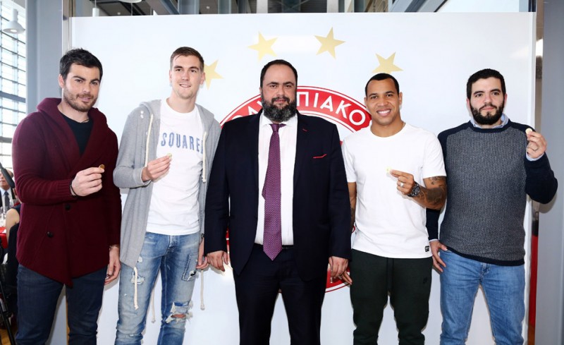 Β. Μαρινάκης: 