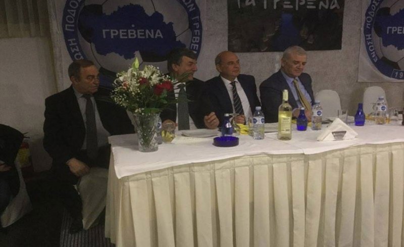 Έπιασαν... τόπο τα τραπεζώματα!