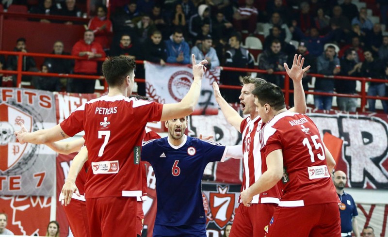 Φορτσάρει για την πρόκριση