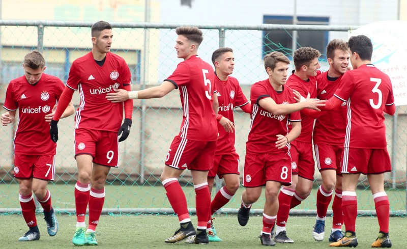 Πέρασαν με Μπουλάρι και Καραργύρη!