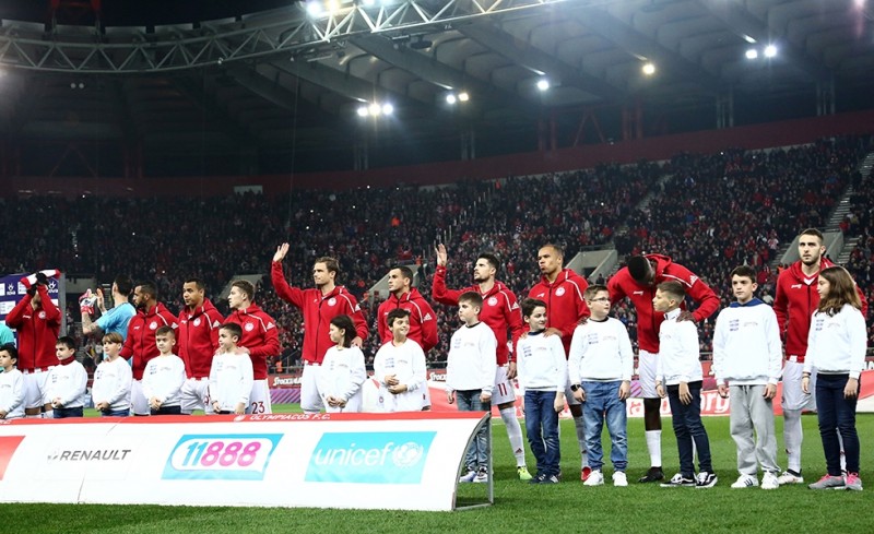 Γυρίζει σελίδα, πάει για νέα αρχή...