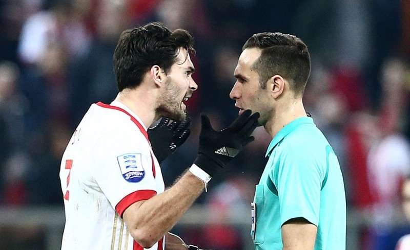 Σφαγή από Παπαπέτρου στο Καραϊσκάκη!