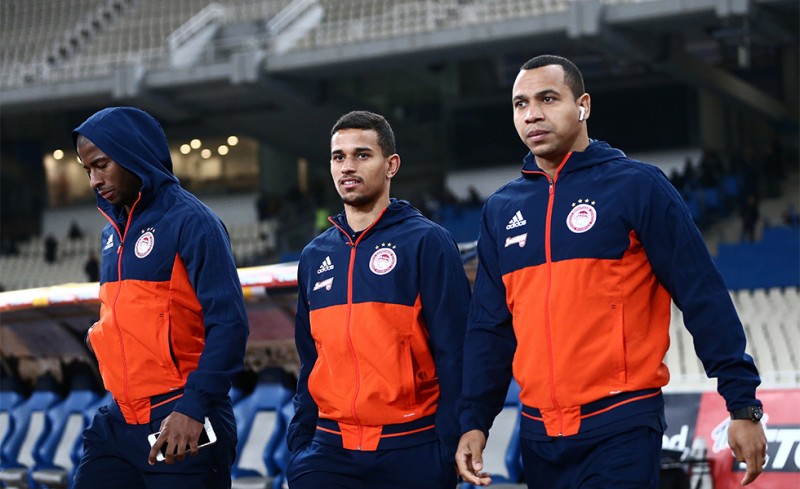 Ο πάγκος και οι 