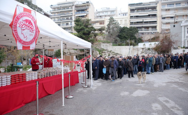 Δίπλα στους Πειραιώτες, με μπροστάρη τον ηγέτη του!