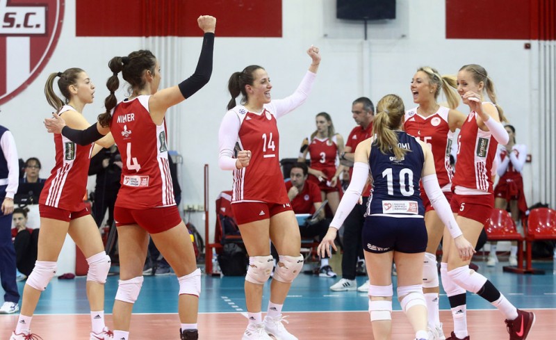 Μετά το όγδοο σερί, στροφή στο πρωτάθλημα