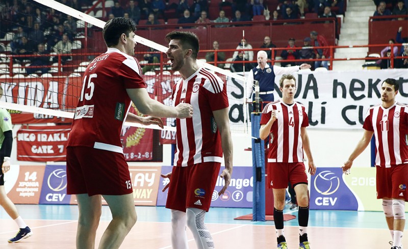 Κυρίαρχος ο Θρύλος και... όλα γίνονται σε 4 ματς!