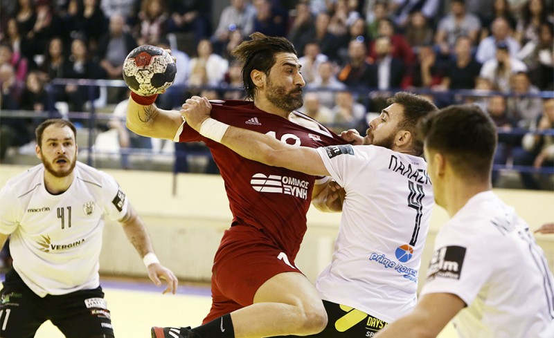 Ρεσιτάλ... αντικειμενικότητας!