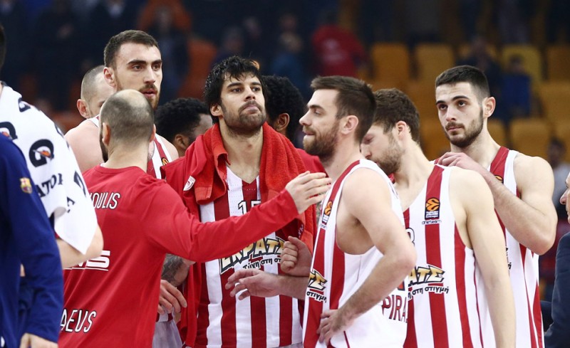 Παρέμεινε δεύτερος ο Ολυμπιακός