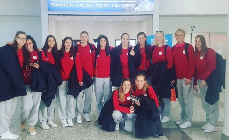 Έφτασε στη Σαντορίνη για την πρώτη κούπα της σεζόν