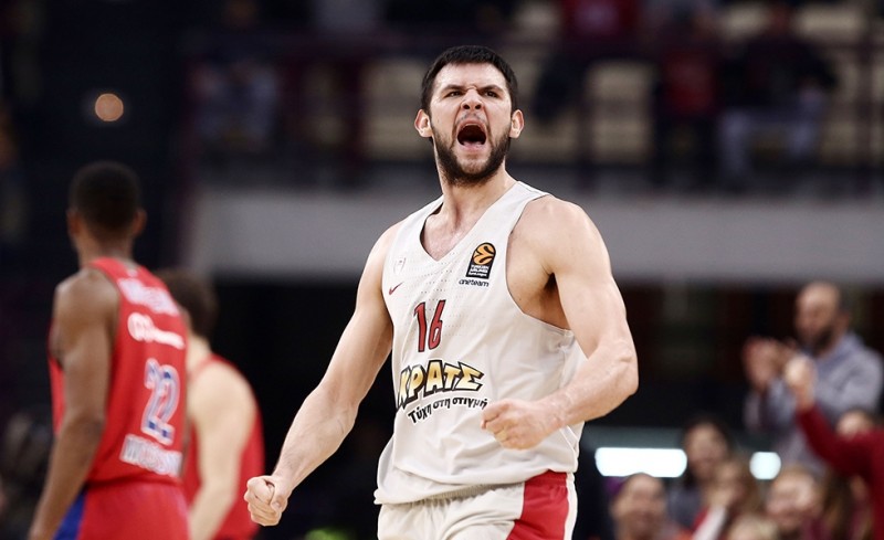Έτοιμος ο Παπανικολάου!