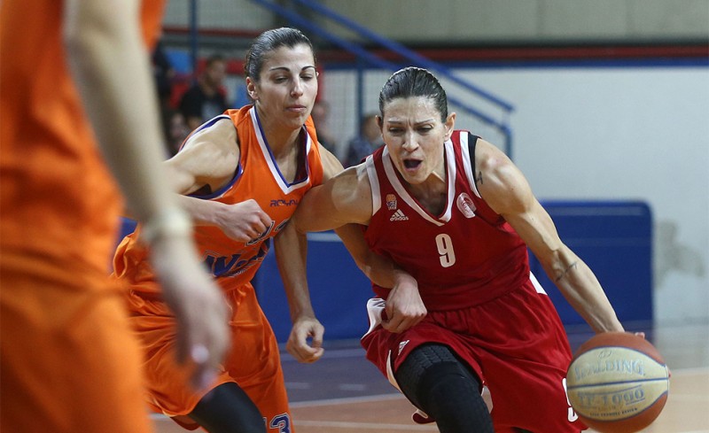 Με δύο απουσίες για το 21/21