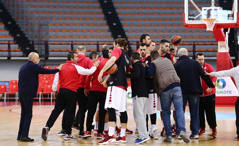 Στο γήπεδο για Λαύριο