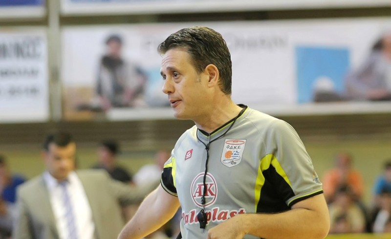 Ο Γκόντας, οι... μάγκες και η πίσω πόρτα!