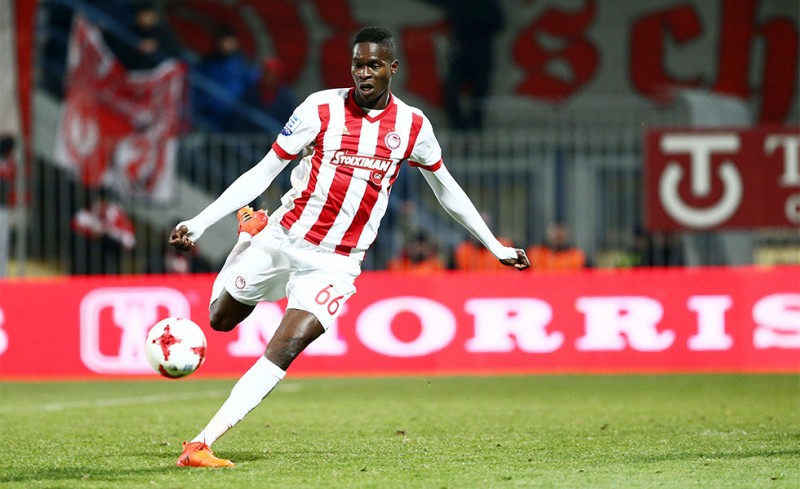 Διαθέσιμος ο Σισέ