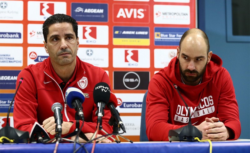 LIVE η συνέντευξη Τύπου